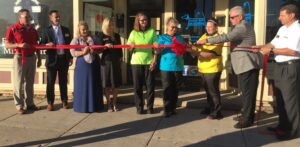 Snazzy Pets opens in Belvidere