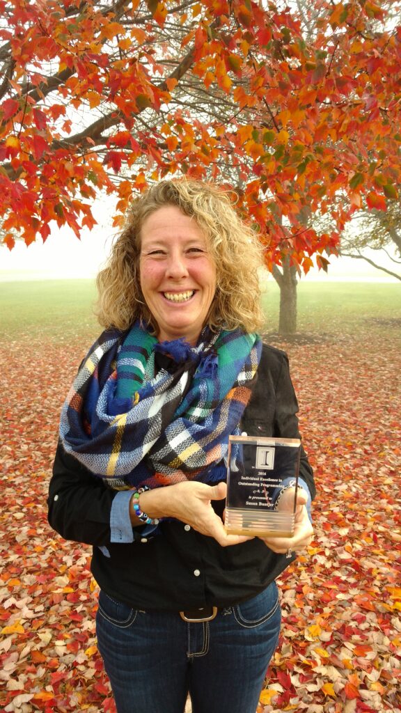 Sue Buntjer receives Individual Excellence in Outstanding Programming Award