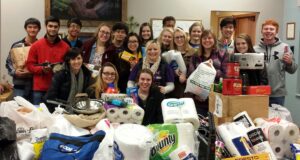 Hononegah Students Make an Impact on Homeless at Carpenter’s Place