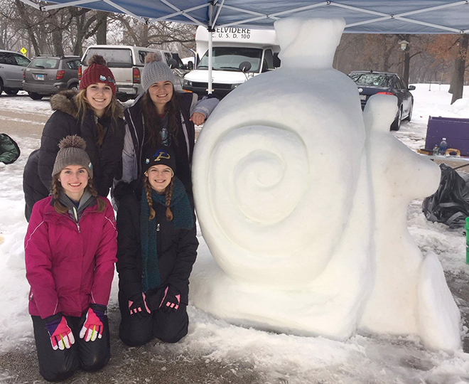Snow sculptors