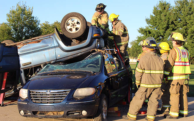 Boone County FF Explorers tackle extrications
