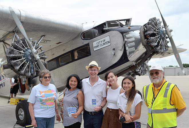 Rockford Airport hosts ‘Fly on the Ford TriMotor’ event
