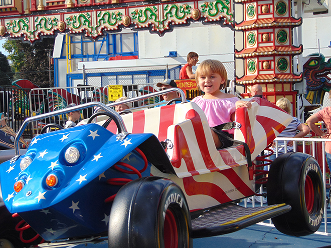 Roscoe Fall Festival carried out fun traditions