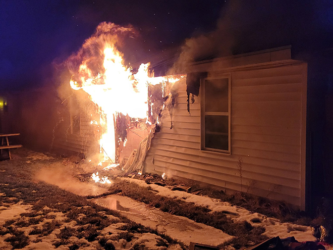 Rockton firefighters battle blaze at vacant South Beloit home
